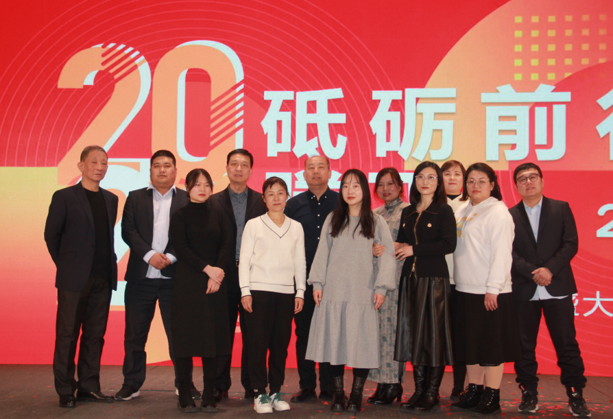 狠狠亚洲超碰狼人久久