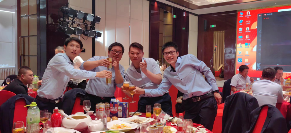 狠狠亚洲超碰狼人久久